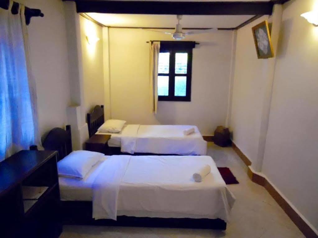 Pakam Guesthouse 琅勃拉邦 外观 照片
