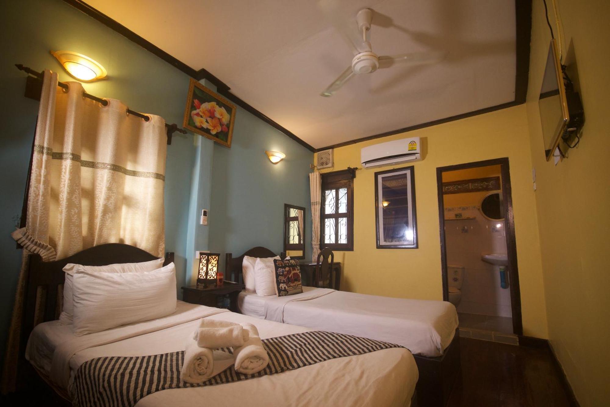 Pakam Guesthouse 琅勃拉邦 外观 照片
