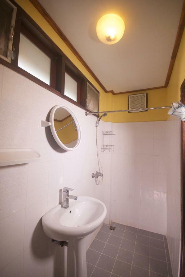 Pakam Guesthouse 琅勃拉邦 外观 照片